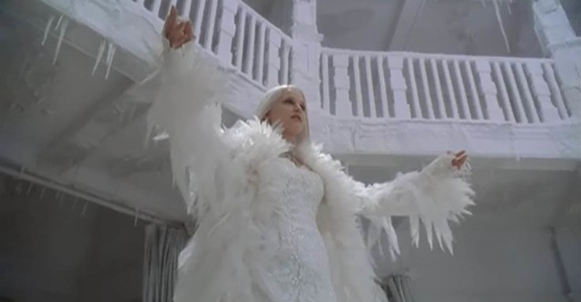 Snow Queen - watch tv show streaming online