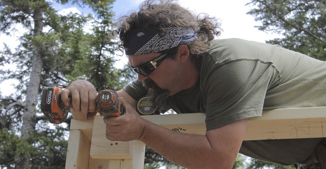 Maine Cabin Masters: Building Italy