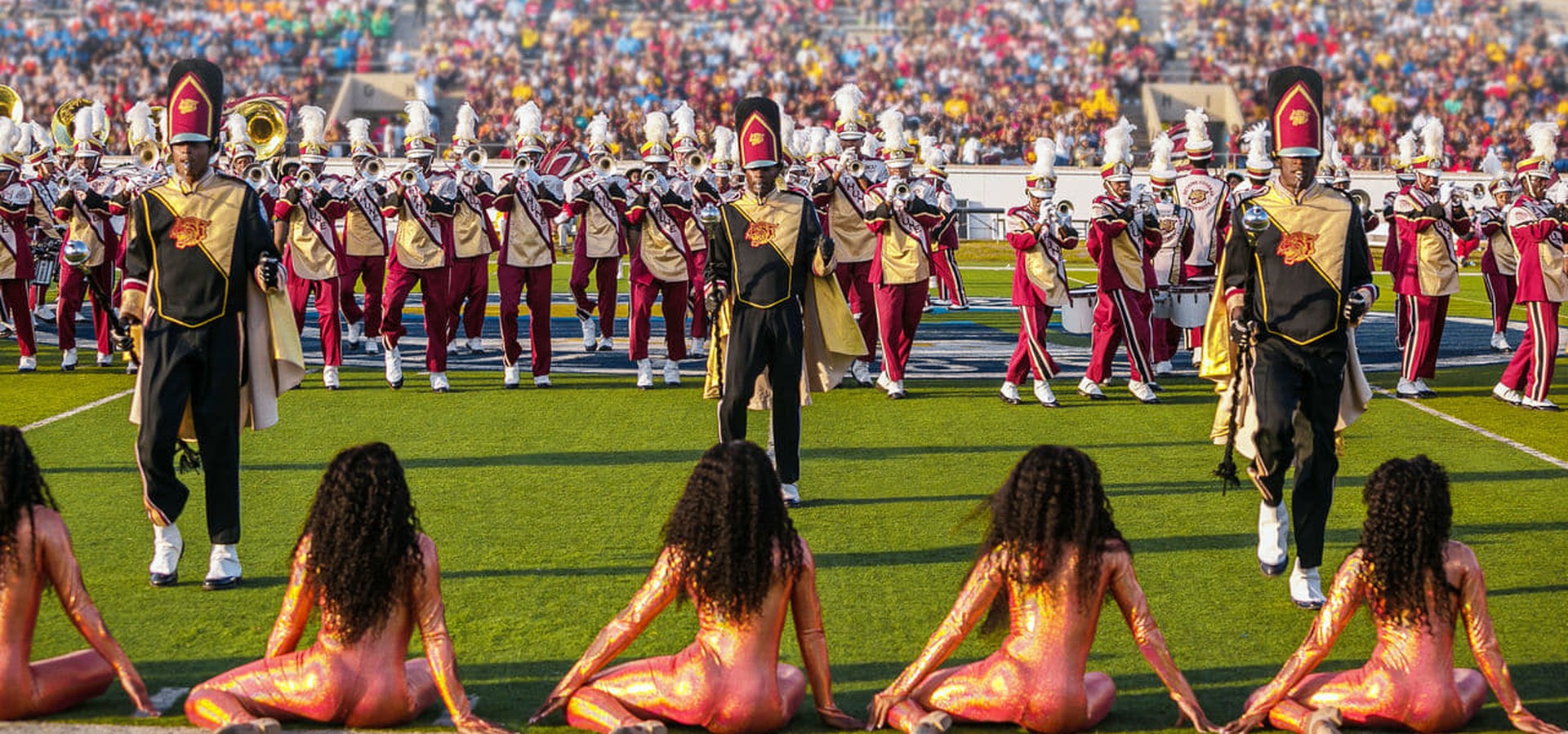 Marching Orders 시즌 1 전체 에피소드 스트리밍 보기