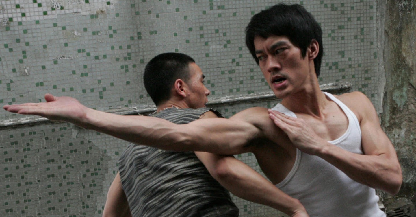 the legend of bruce lee online