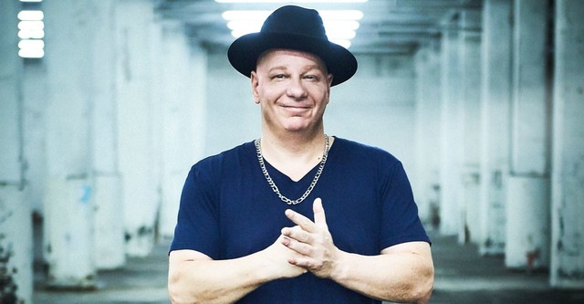 Jeff Ross Presents Roast Battle