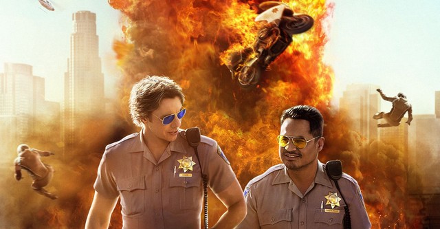 CHIPs: Poliţişti de belea