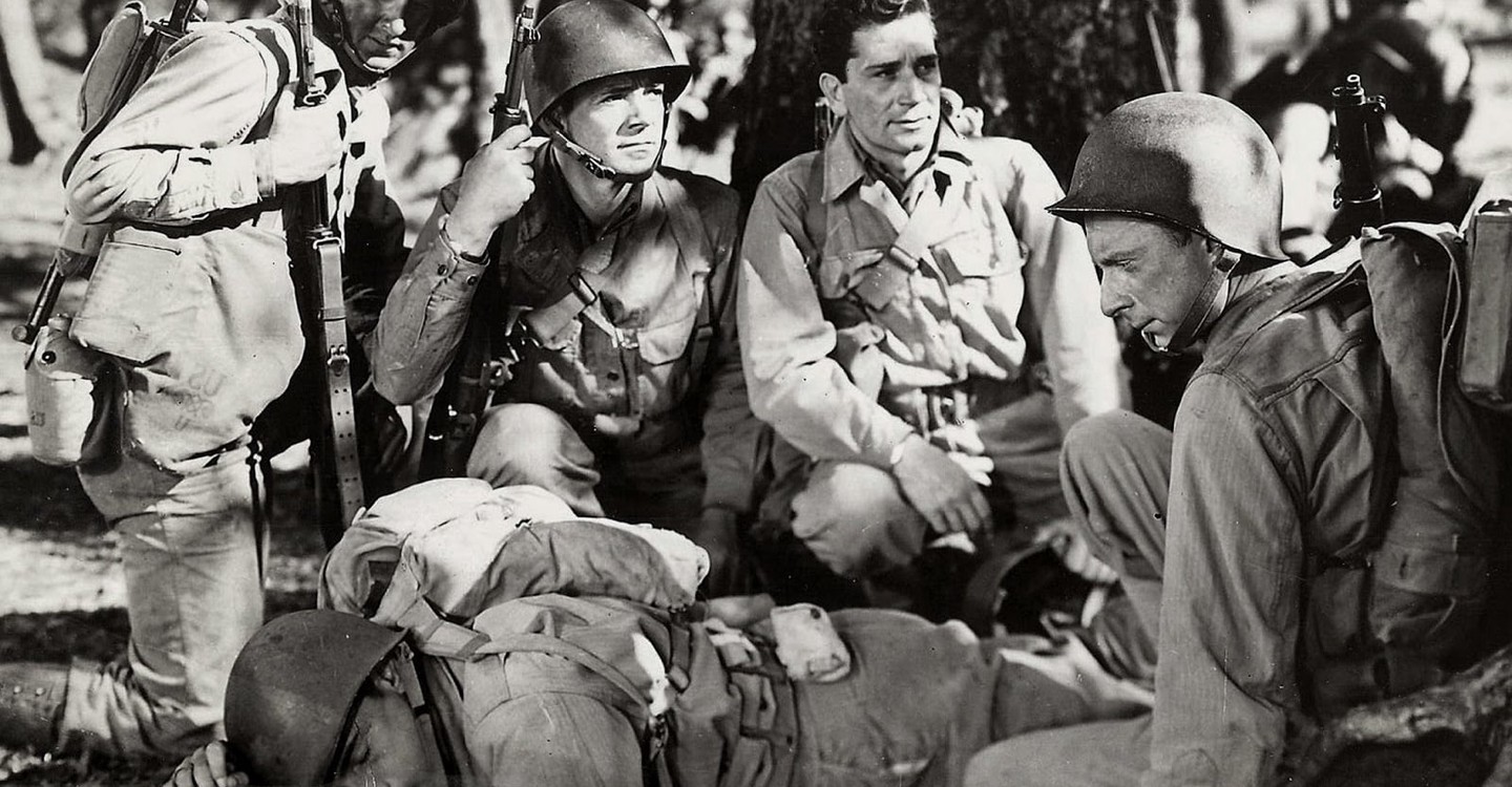 War Movie : A Walk in the Sun (1945)