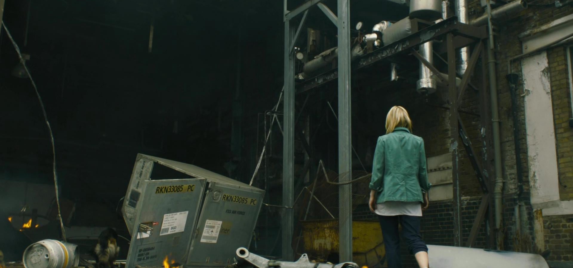 Storage 24 filme Veja onde assistir online