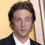 Jeremy Allen White