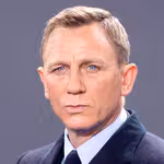 Daniel Craig