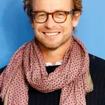 Simon Baker