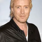 Rhys Ifans