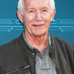 Lance Henriksen