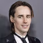Reeve Carney