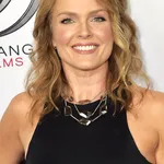 Dina Meyer
