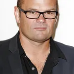 Chris Bauer
