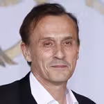 Robert Knepper