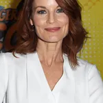 Laura Leighton