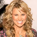 Lucy Lawless