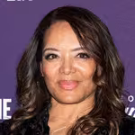 Luna Lauren Velez