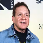 Steve Guttenberg