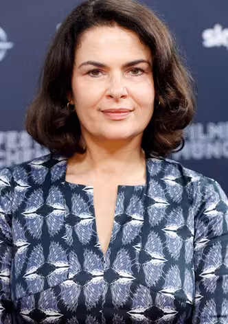 Barbara Auer