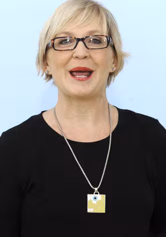 Carolyn Lawrence