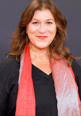 Eva Mattes