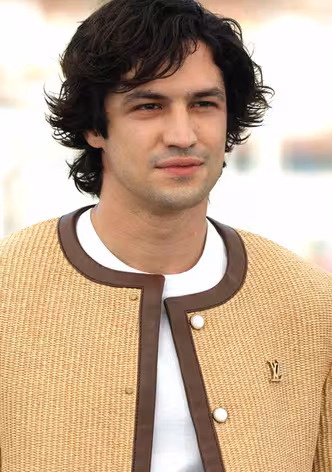 Gabriel Leone