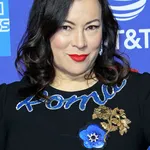 Jennifer Tilly