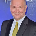 John Kapelos