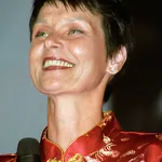 Carolyn Seymour
