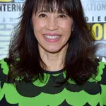 Lauren Tom