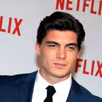 Zane Holtz