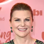 Jennifer Robertson