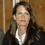 Monika Schnarre
