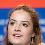 Ella Øverbye