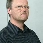Robert Llewellyn