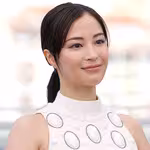 Suzu Hirose