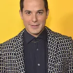 Skylar Astin
