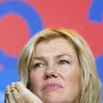 Robyn Malcolm