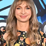 Lauren Lapkus