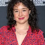 Sarah Steele