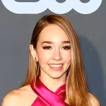 Holly Taylor