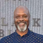 Robert Wisdom