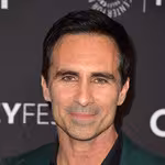 Nestor Carbonell