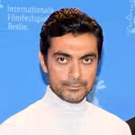 Alyy Khan