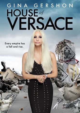 Versace : la femme aux mille visages