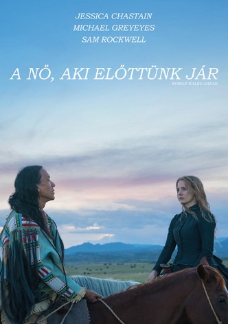 A nő, aki előttünk jár