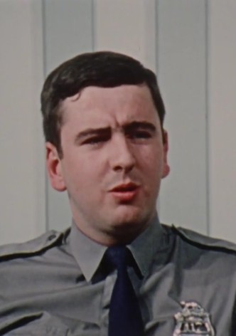 Des armes et les hommes