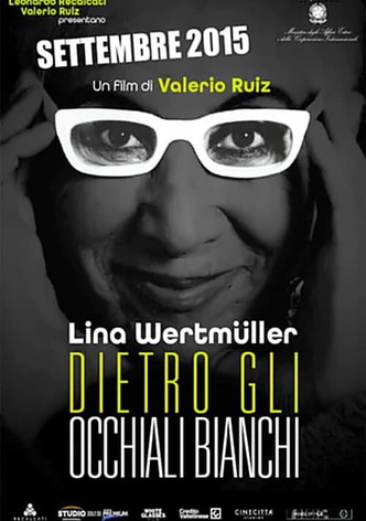 Dietro gli occhiali bianchi