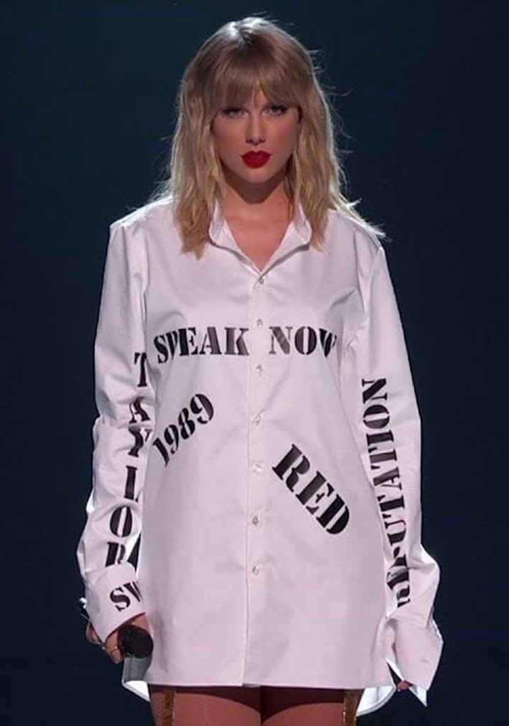 Taylor Swift "Artist Of The Decade" Performance - American Music Awards 2019
