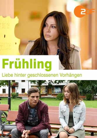 Frühling - Liebe hinter geschlossenen Vorhängen