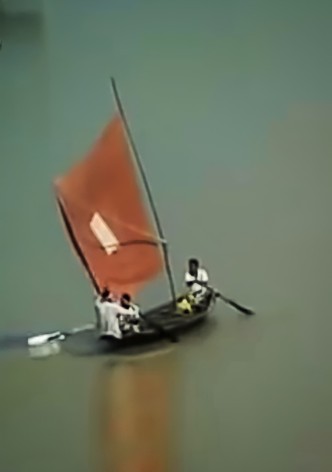 Bhatir Purush